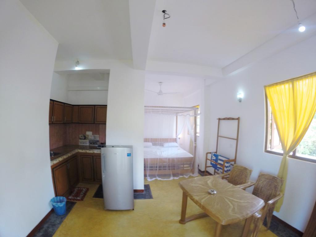 Hopson Resort And Apartment Унаватуна Номер фото